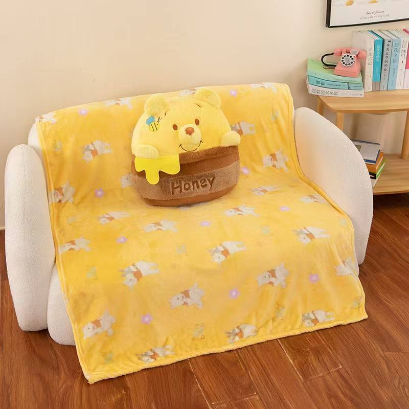  عروسک اورجینال دیزنی پتودار خرس پو عسلی زرد شیک و گوگولی، مناسب مهدکودک و ولنتاین – ماماتوس تحویل در کرمان و رفسنجان 