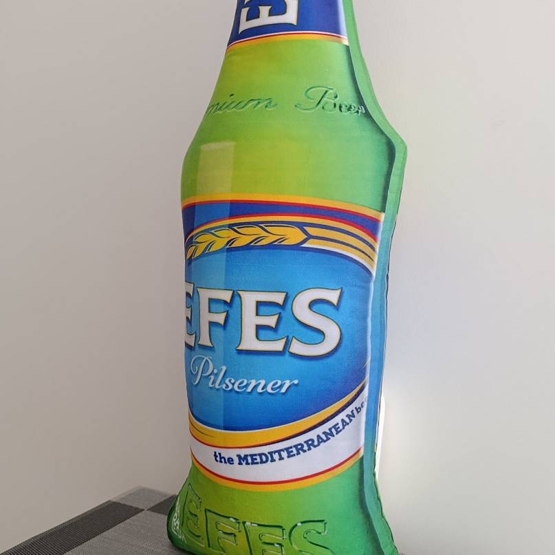  خرید بالش بزرگ EFES طرح بطری، کوسن لوکس و خاص مناسب دکور کافه، ویترین مغازه و هدیه متفاوت برای دوستان 
